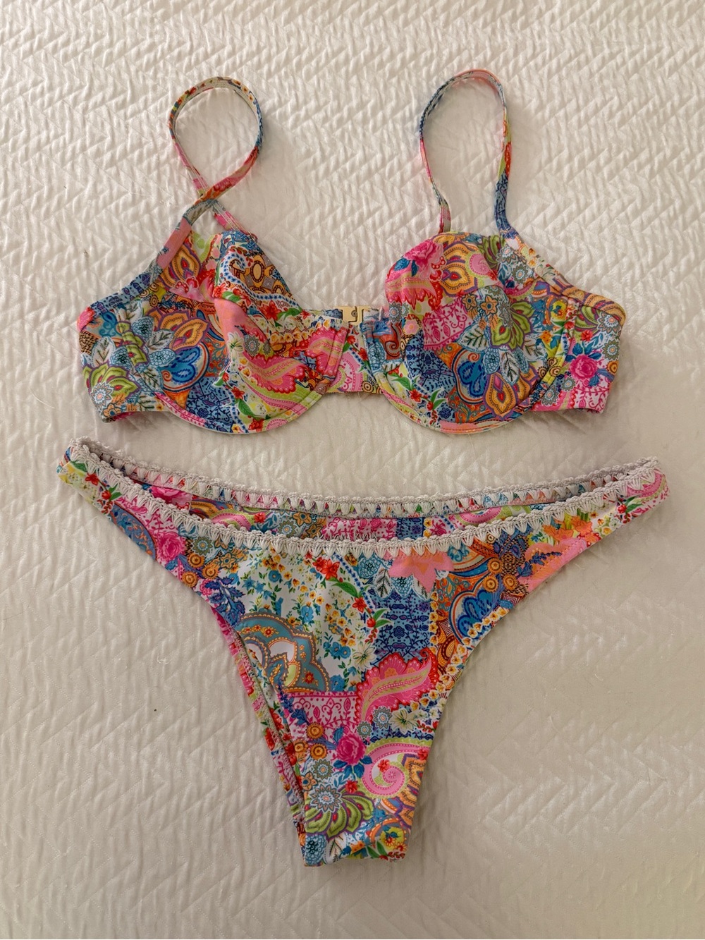 Kulani Kinis Set